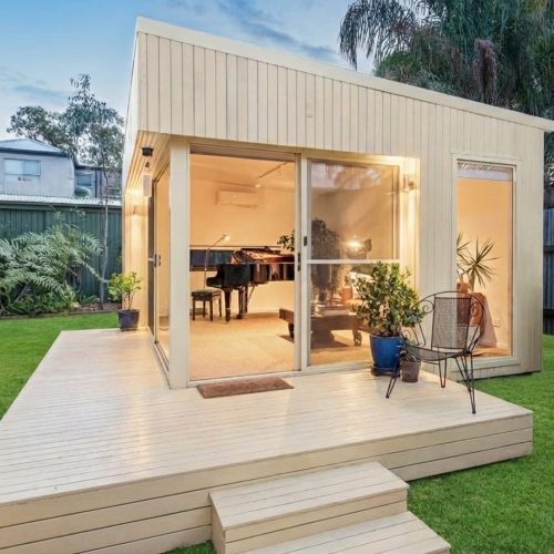 mapple ridge backyard studio